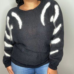 Simple Vintage Black Sweater